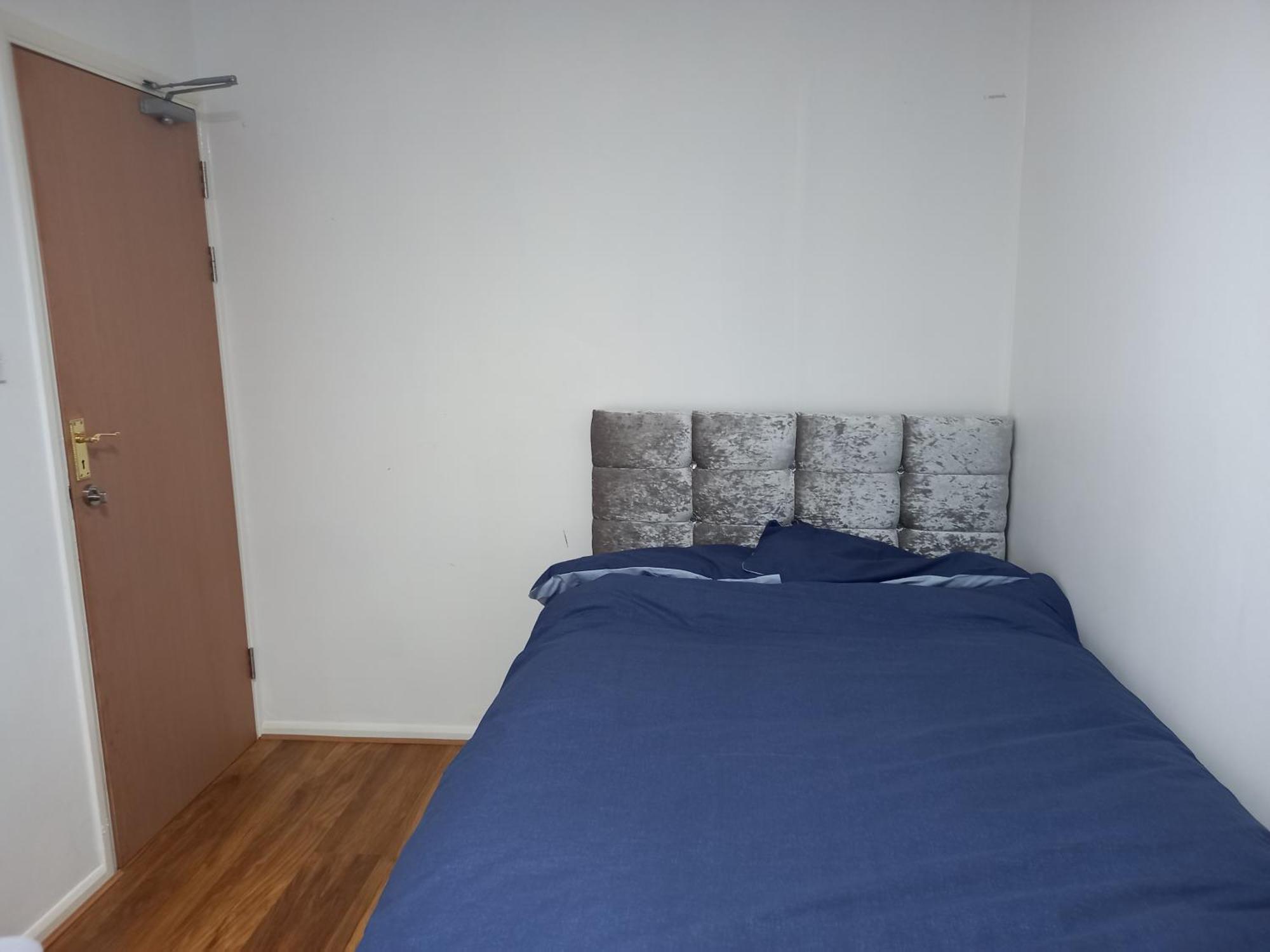 Double En-Suite Rooms Nevendon Dış mekan fotoğraf
