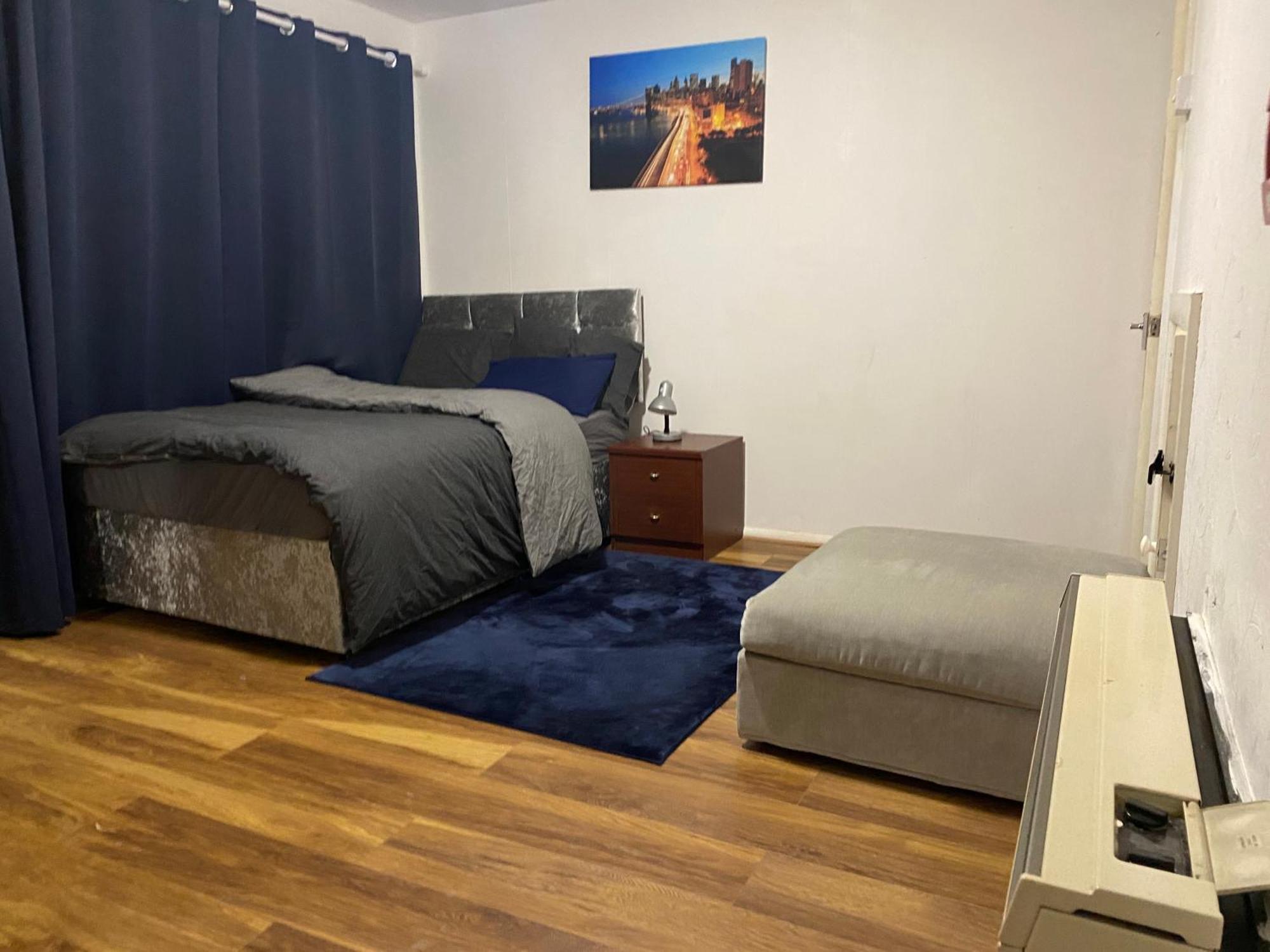 Double En-Suite Rooms Nevendon Dış mekan fotoğraf